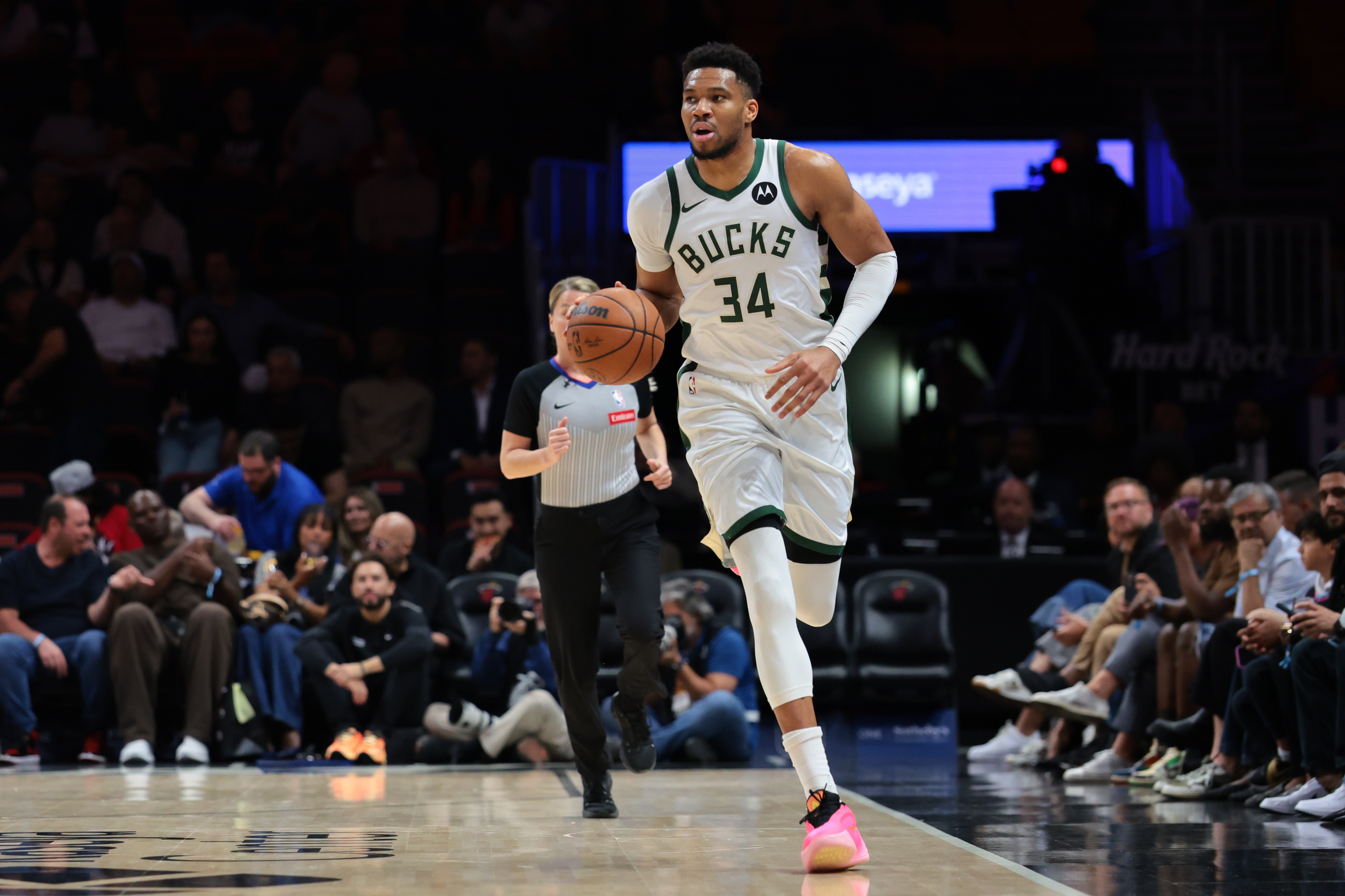 里弗斯：不清楚字母哥的未来 他依然想要夺冠